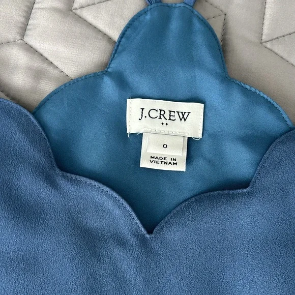 Top - Picture 2 of 3